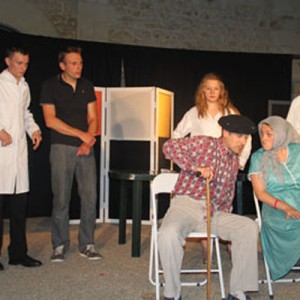 Photo Ateliers théâtre pour adultes - Saint-Porchaire - Saint Georges des Coteaux - Saintes